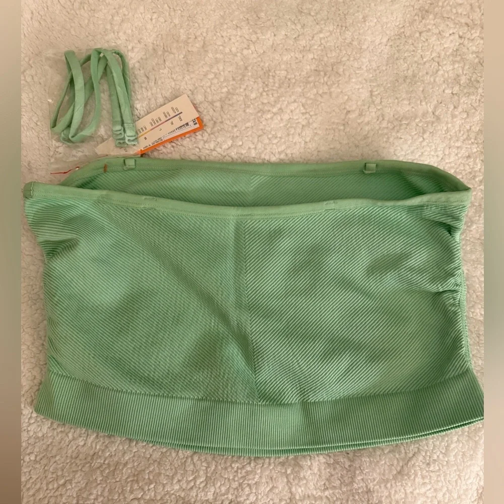 Colsie NWT Ruched Ribbed Bandeau Bra with Attachable Straps Green XL - Picture 2 of 5